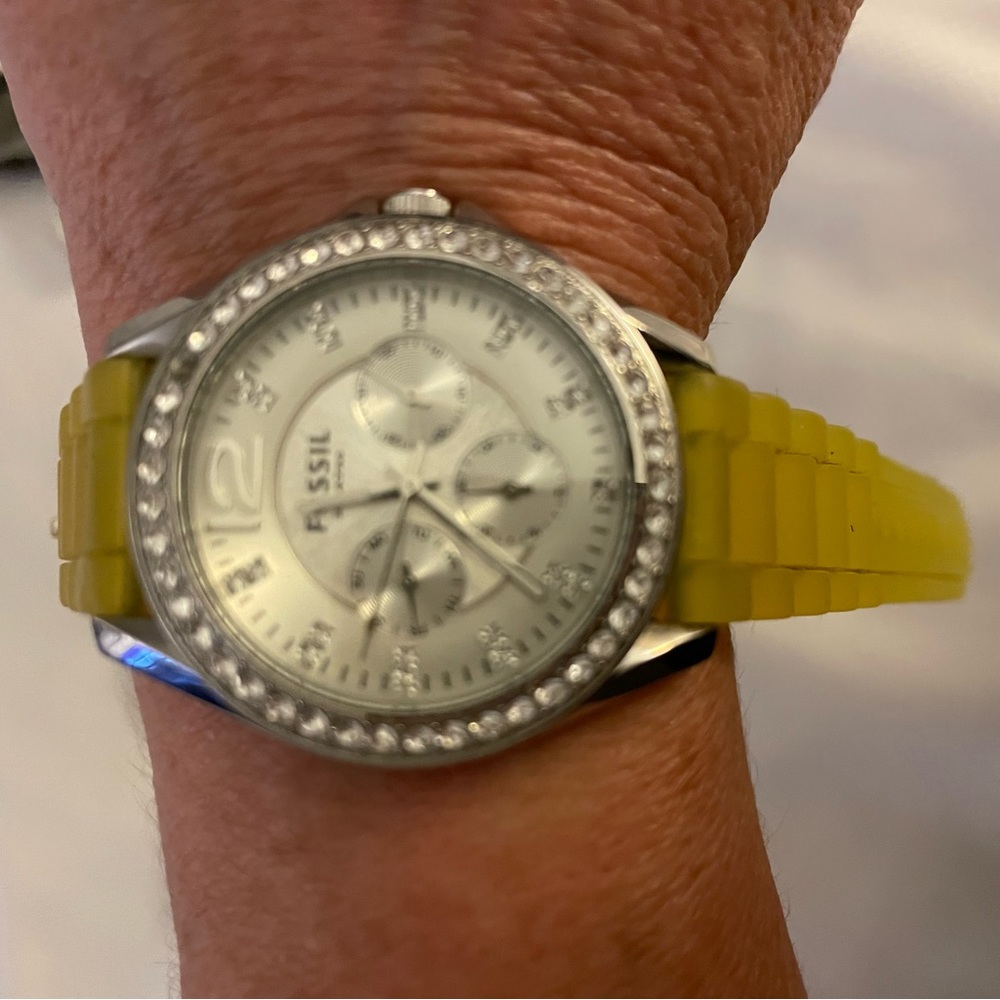 Fossil rubber band watch
